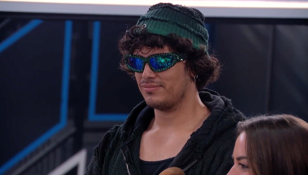 89razorskate20's tweet photo. ⏳WEEK 3, REPOST &amp; LIKE If You’re Team JASON! 🫖#BB28 https://t.co/A1K7J1Uk3d