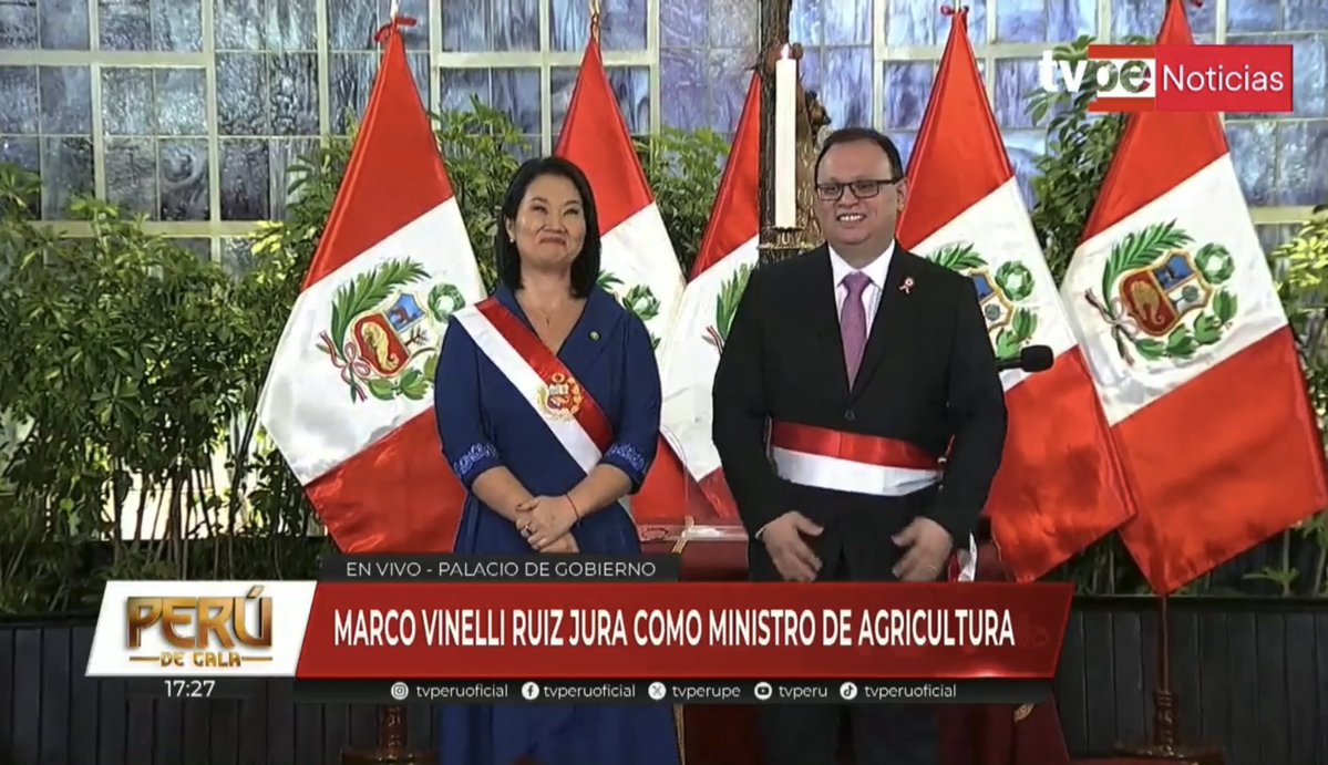giotorrespe's tweet photo. 🚨 #AHORA | Marco Vinelli Ruiz juró como ministro de Agricultura. https://t.co/D9O0zBFeYw