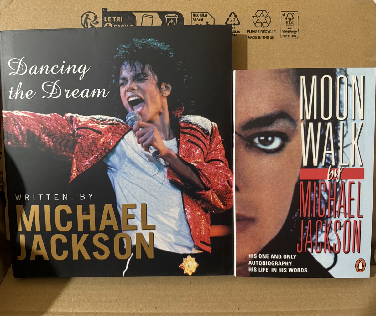 mjsmusex's tweet photo. GUYS LOOK WHAT CAME. #mjtwt https://t.co/1lFWDIz20H