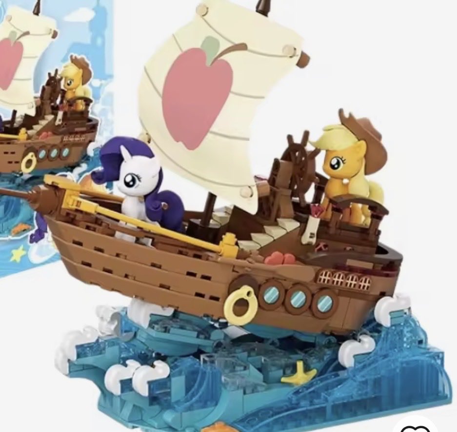 Marenlicious's tweet photo. THE SHIP https://t.co/bw6XMTG1eR