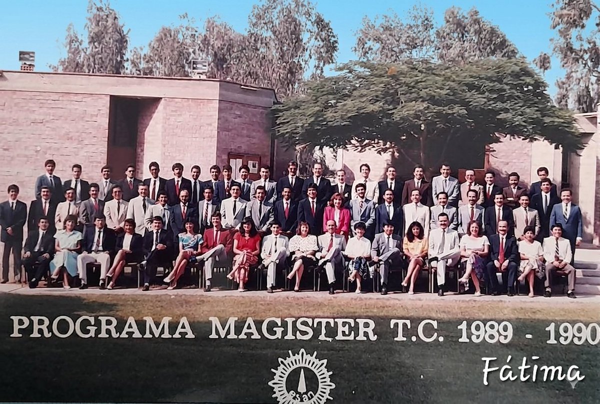 fatima_opart's tweet photo. Las vías de comunicación deben crecer en la misma proporción económica que la inversión realizada en vehículos.
En el año 1990 mi #tesis para optar el grado de #MBA  en #ESAN  investigué él Sistema Carretero de Carga.
Un recuerdo de mi promoción.

https://t.co/zI4wab7sco https://t.co/IVeDwzweaT