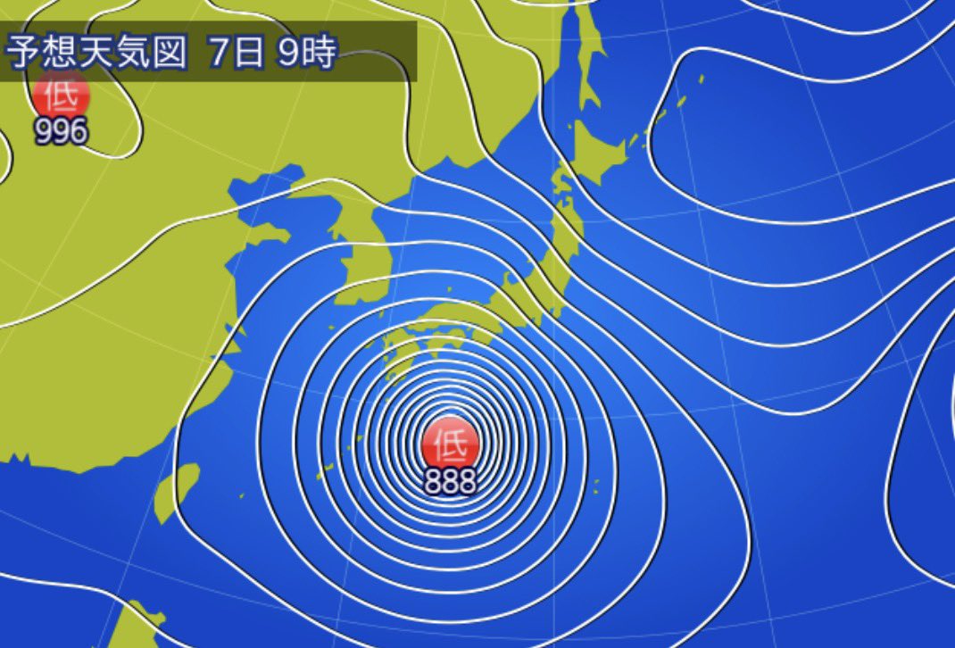 tabi_okane's tweet photo. 2026年台風13号の予想が最悪な予想に。
太平洋上で停滞して水蒸気補給を断たれて衰弱するって事にでもならないだろうか？
未確定な部分はありますが、今から想定は必須かと思います。

https://t.co/XJZjLkjBwr https://t.co/h31oTXQ21l
