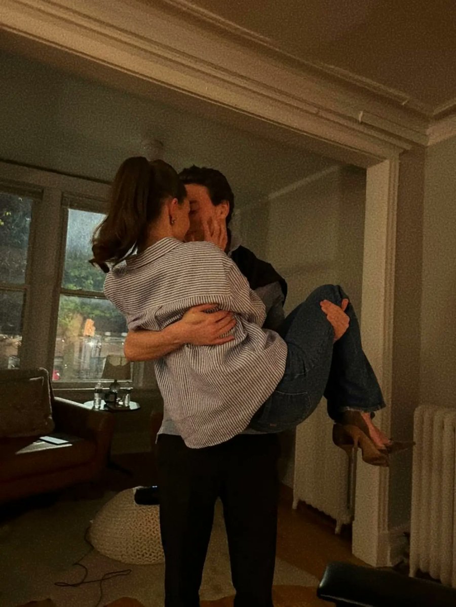 loversphotos's tweet photo. carry me home like this https://t.co/a6zfKoVc0P