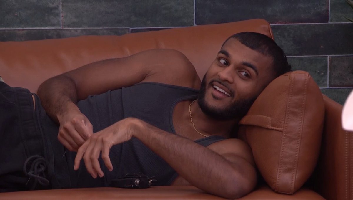 89razorskate20's tweet photo. ⏳WEEK 3, REPOST &amp; LIKE If You’re Team YASH! #BB28 https://t.co/LRlvev5Kqv