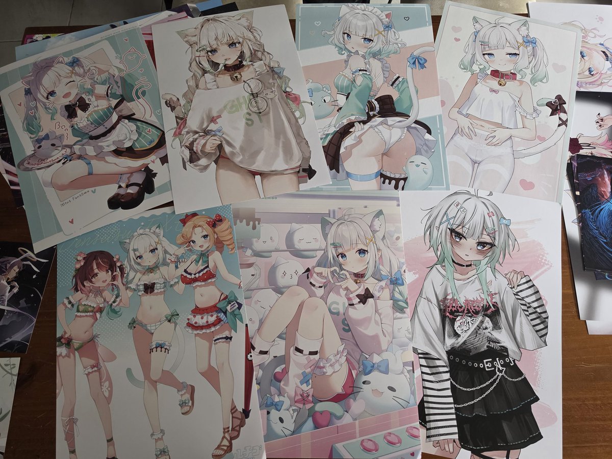 ThisTreeSucks's tweet photo. met so many amazing people for my first time down at OffKai! Here's what i was able to grab from the amazing artist that support this space.
#OffkaiGen5Haul https://t.co/IPhu4VYPRQ