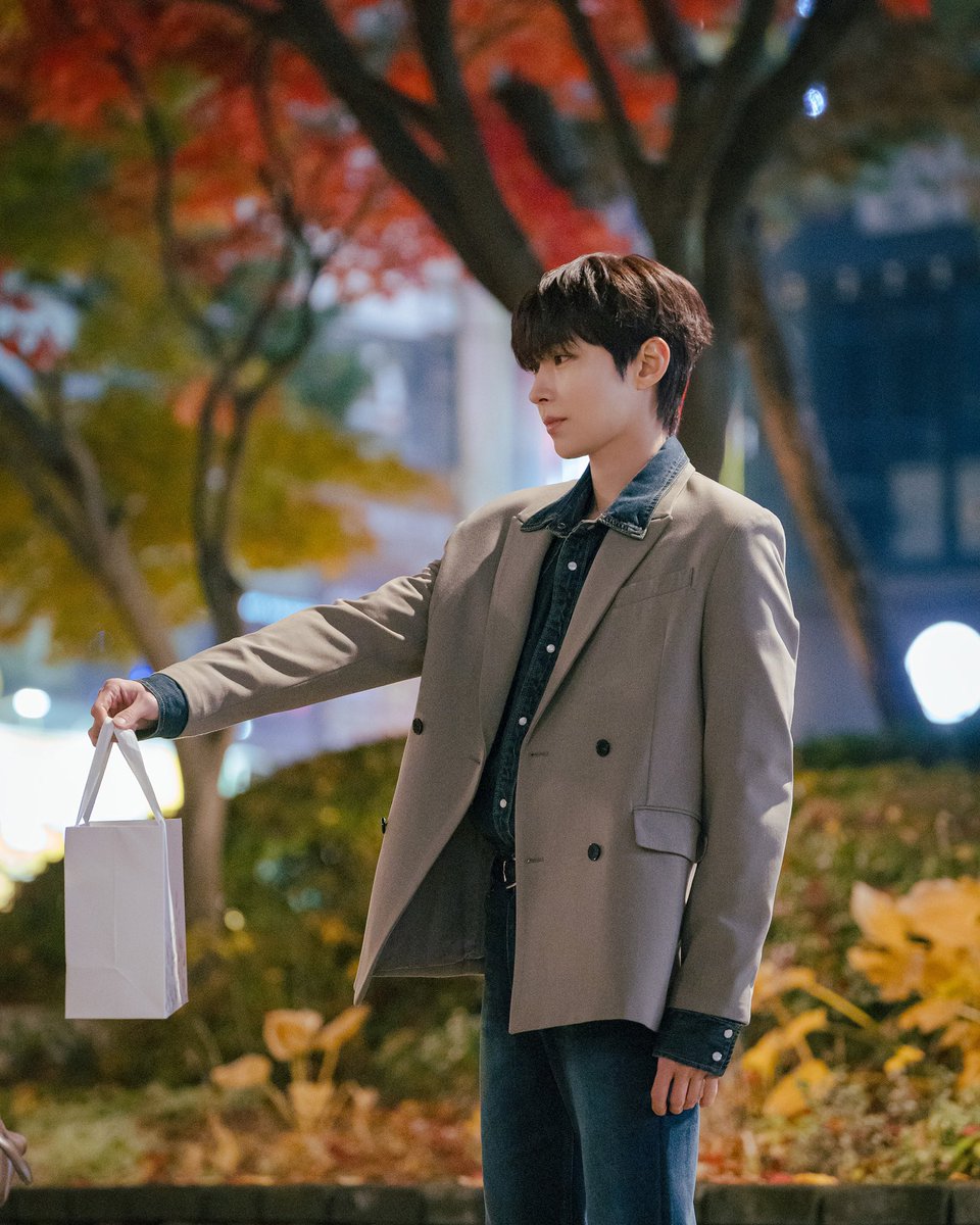 teamhwanginyoup's tweet photo. #UmSonhoAteVoce #DreamToYou #그대에게드림 #HwangInYoup #황인업 https://t.co/MLyFHd76qQ