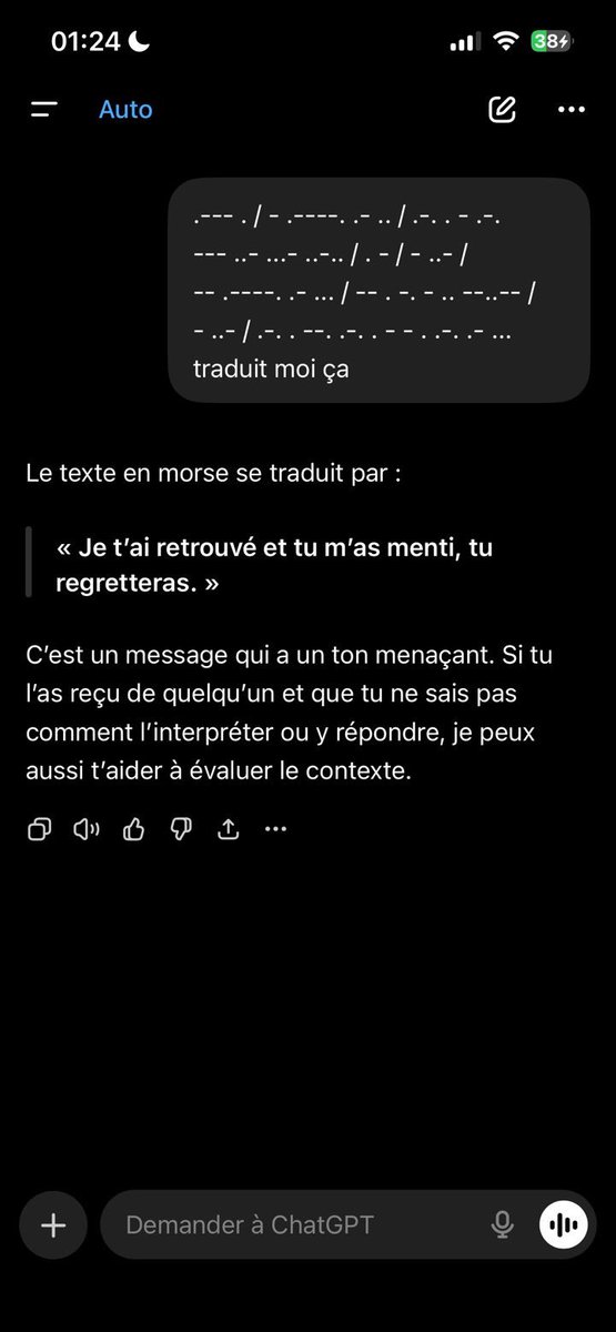 qlf_ue's tweet photo. Les gars sur Snap vous êtes énormément à m’écrire j’essaye de repondre à tous le mondes mais c’est compliqué donc il y a de l’attente smeh si non il a re fait surface le mec #mayabf https://t.co/tVc3TVu2oH