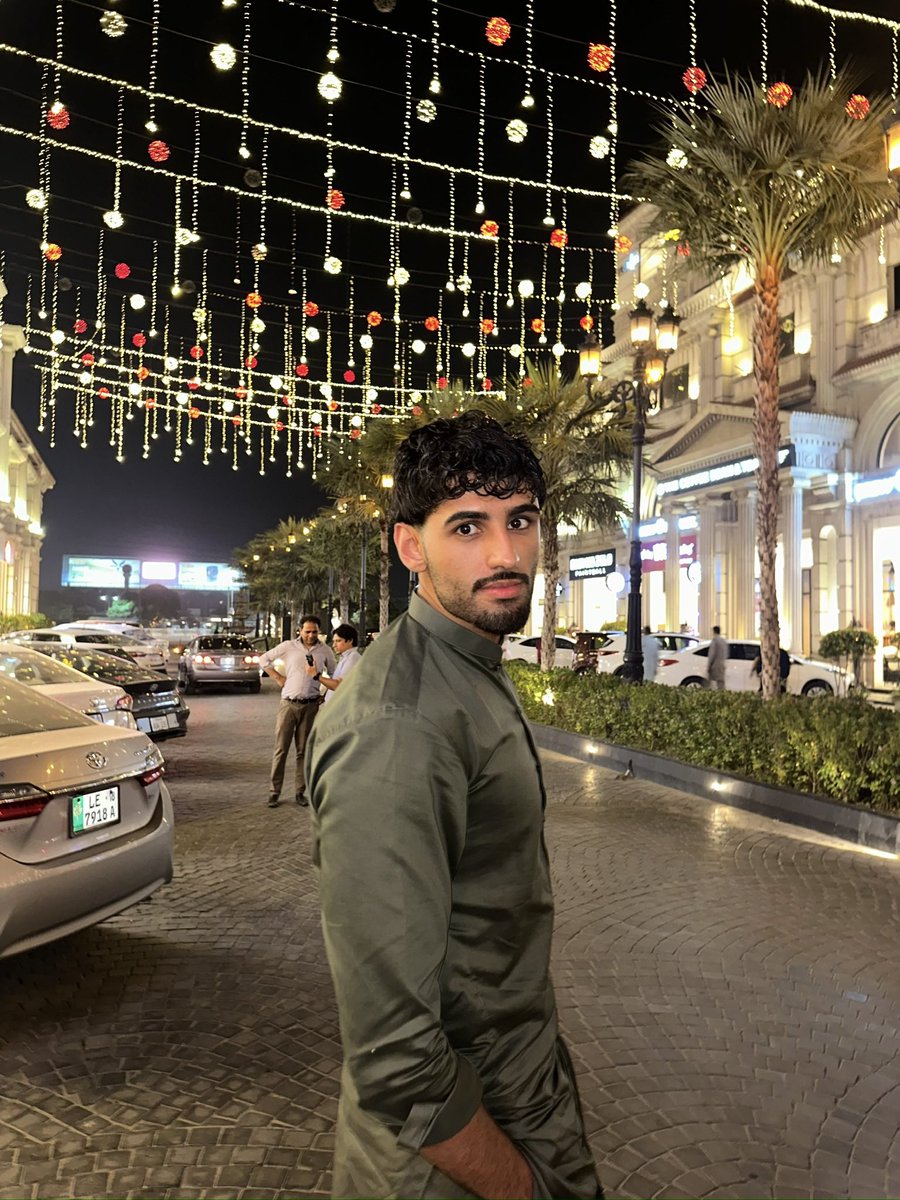 mo_980c's tweet photo. 🇵🇰 https://t.co/vtz9wW3Sih