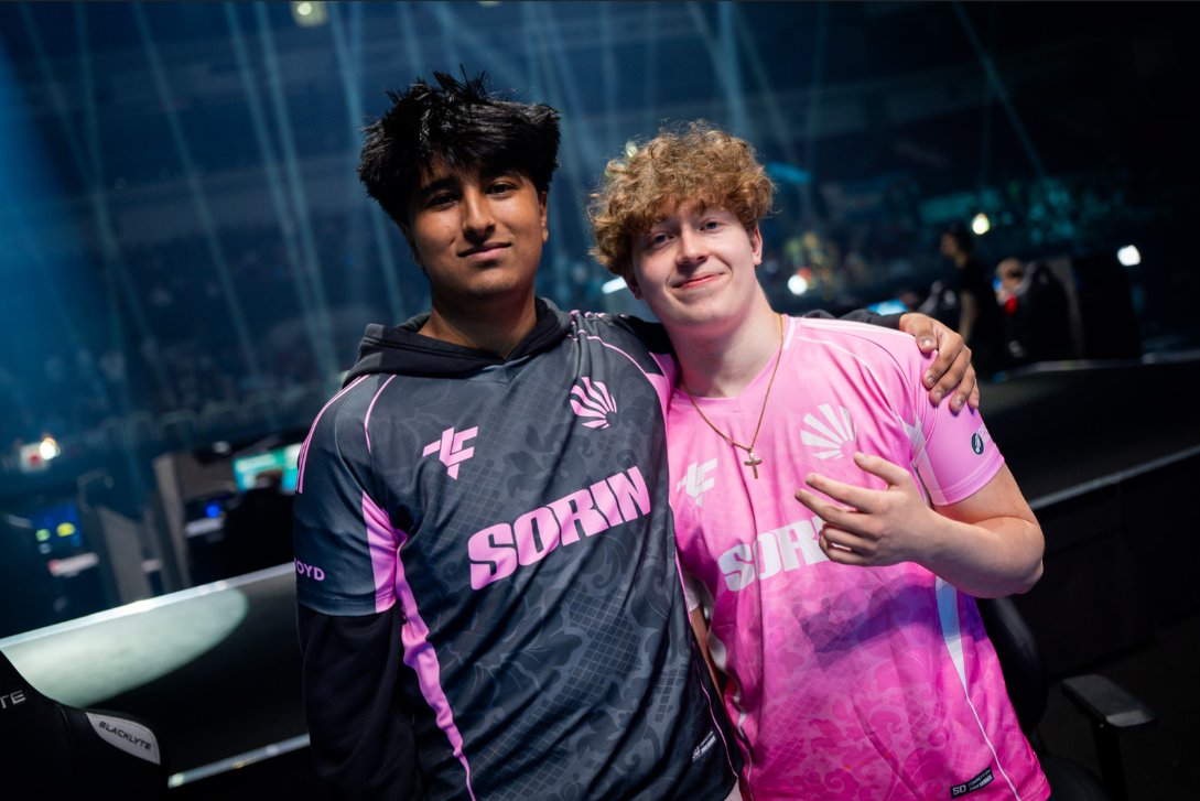 419twizzz's tweet photo. Vergo &amp; Shadow entered LCQ knowing multiple duos wanted to grief their Grands qual...

Then won Game 1 in style. They deserve this script 👏 https://t.co/Gjcc5ycgEL