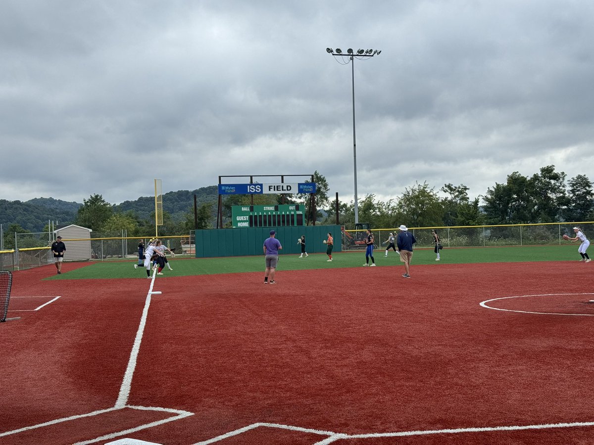 PowerSwingBB's tweet photo. Today’s Softball College Prospect Showcase at Mylan Park, WV was a HUGE SUCCESS! Thank you to all the players/college coaches that attended! The talent today was outstanding! All players were respectful and professional! 

This was a great opportunity to be seen by college coaches and to be able to speak with them directly!  I look forward to hosting the next one and continue to provide opportunities for players to be seen up close, evaluated, and connected to college coaches! 

@Softball_SalemU @chathamusb @WUJacketsSB @ChrisBru22 @CoachBest_WVSU @CoachFracks @Thiel_SB @coachlesko_CU @PottsSteve