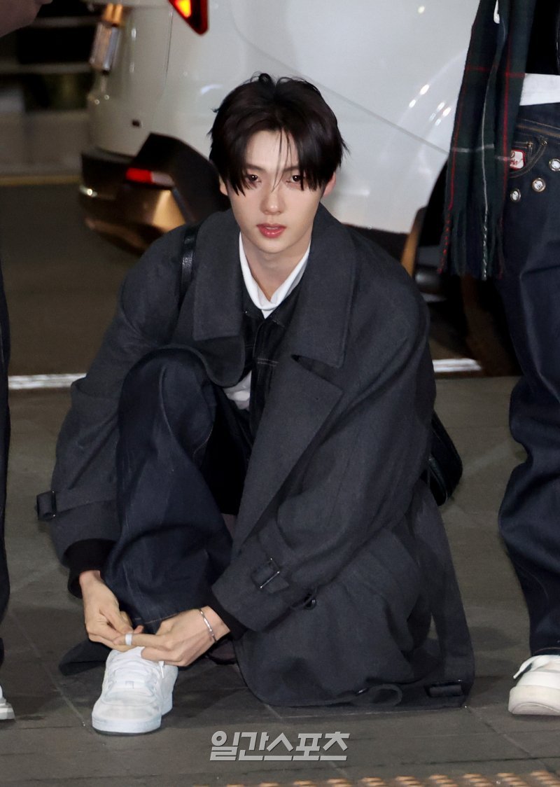 podyo_56's tweet photo. 신발끈 영재하면 이날 뺄수없지ㅣ 잘생겻어요 ...... https://t.co/AyiGv3bxTl