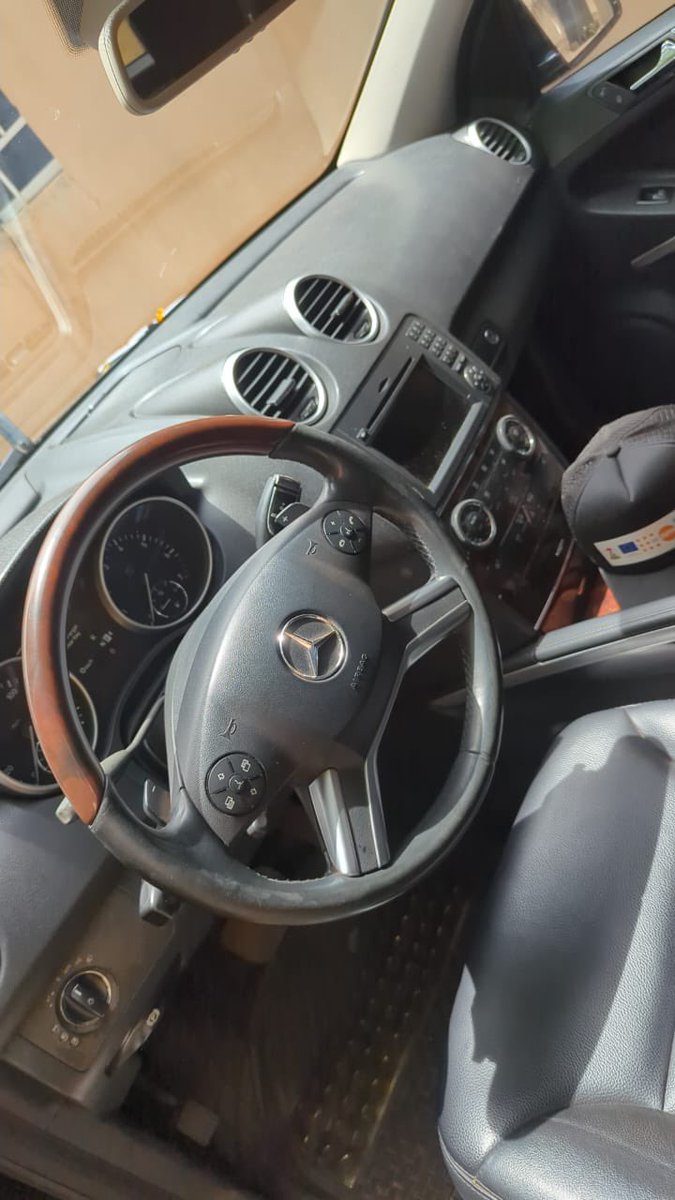AliyuHadiru's tweet photo. @nakwarai_autos @abdullahmatazu @retweets_9ja Bansan wani year bane amma ah hakan xaka iya ganeta? https://t.co/wc50H9QBVz