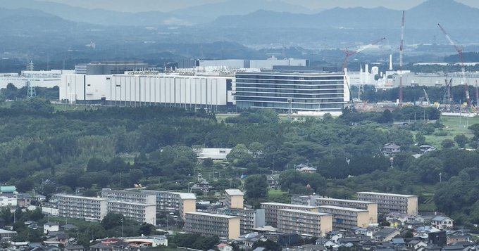 0628Sprsprgj's tweet photo. TSMC熊本工場、従業員が屋外退避　熊本県で震度7：日本経済新聞
ーー菊陽町は震度5強。 https://t.co/3eUKaNWuDr