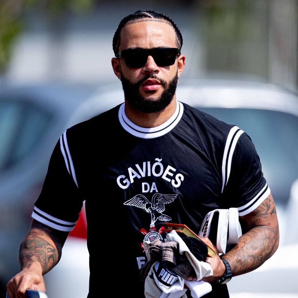 golsdobrasil1's tweet photo. A Gaviões da Fiel, principal torcida organizada do Corinthians, apoia a permanência de Memphis Depay no clube.​​​​​​​​​​​​​​​​​​​​​​​​​​​​​​​​​​​​​​​​​​​​​​​​​​

— UOL
📸 Rodrigo Coca/Agência Corinthians https://t.co/aK6xnyPDDa