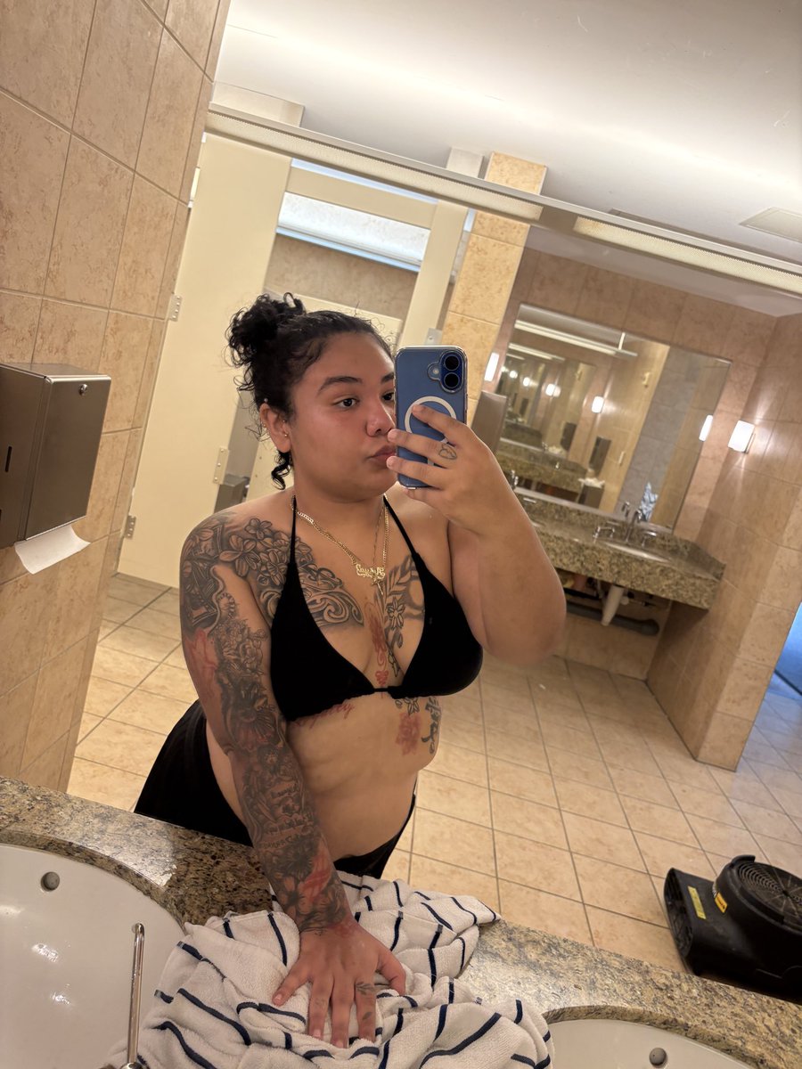 Wdflilmya's tweet photo. Haven’t posted in awhile #fyp https://t.co/LSIRn5kq8o