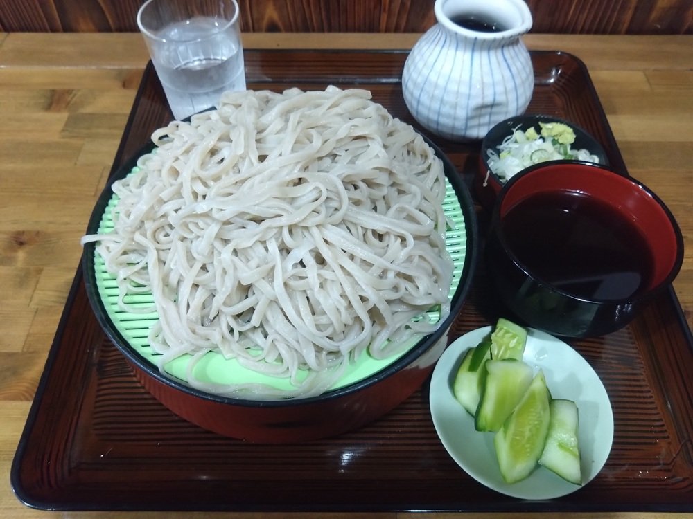 tabesugi2024's tweet photo. もりそば大盛

グンマーに行った時にたまに行くお店、太めの蕎麦がお気に入り。

ちょっと前までは普通に大盛が食べられたけど次からは普通盛りにしよう 😅

厚田屋 https://t.co/maiYjUyHRj