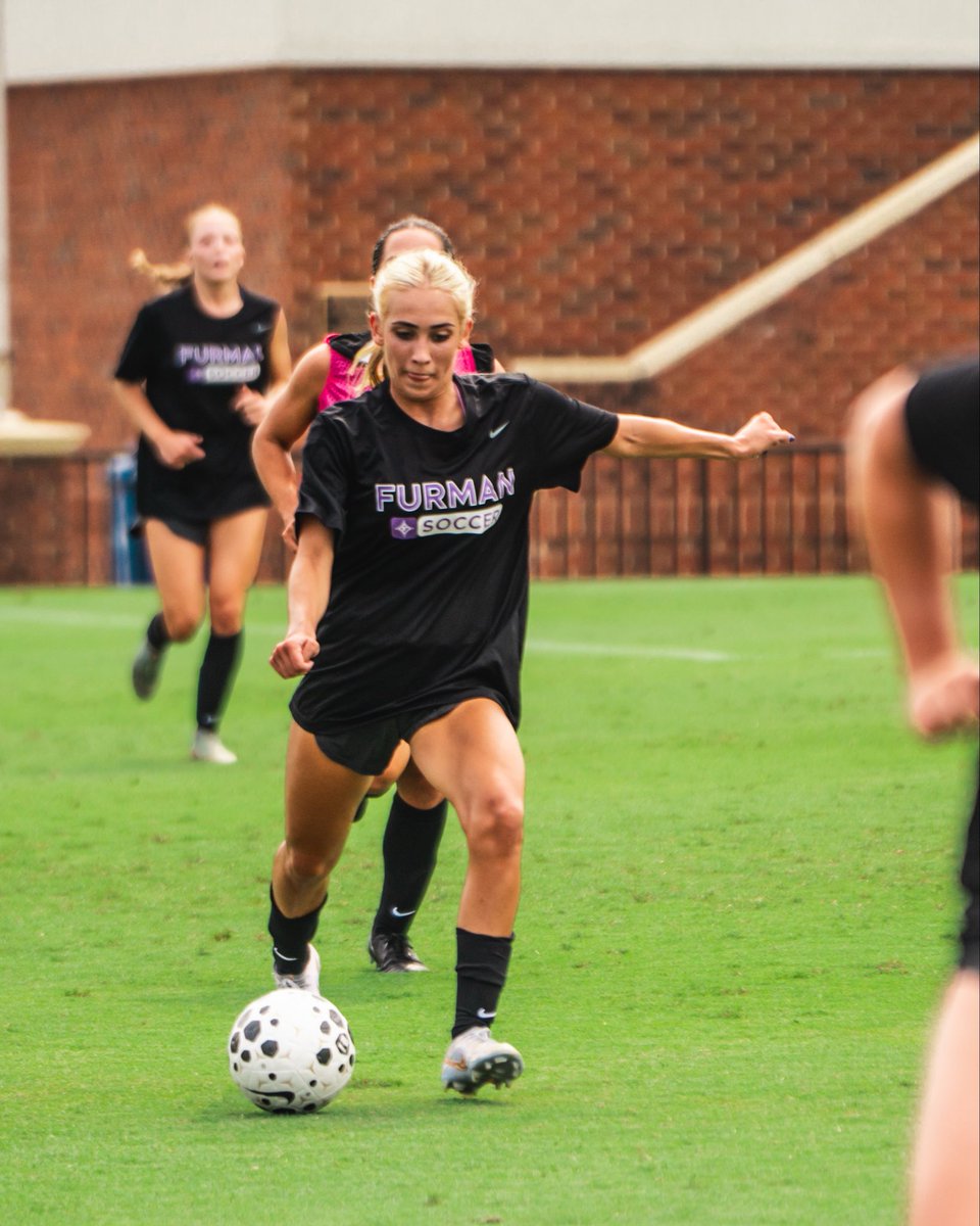 FurmanWSoccer's tweet photo. It’s good to be BACK 💜⚽️😊 https://t.co/7GzZSAGC1L