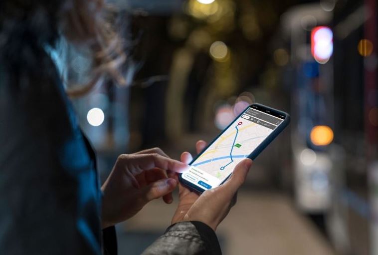GeoscienceAus's tweet photo. [PUBLIC TALK] 📡 Learn how Positioning Australia is shaping the future of reliable positioning, navigation &amp; timing, from SouthPAN &amp; Ginan to resilient national geodesy infrastructure supporting safety, productivity &amp; economic growth.
🗓️ 11am Wed 5 Aug
👉 https://t.co/kgg32pxsle https://t.co/oqaCoOlmqq