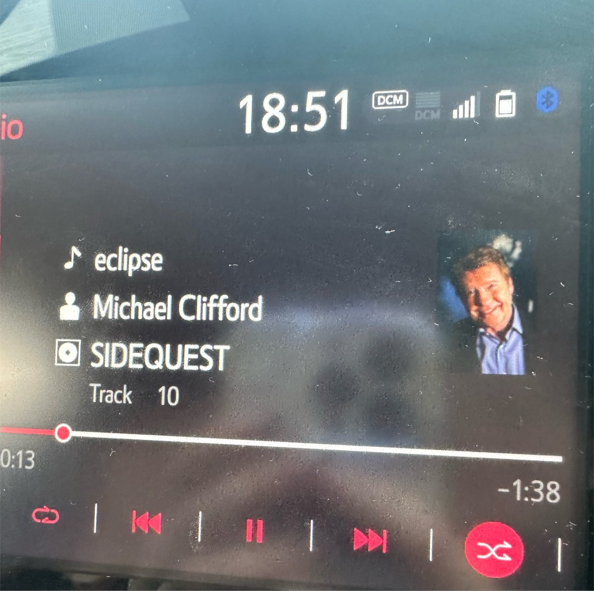 hauntedashes's tweet photo. wow fame really changed michael 😔 https://t.co/ZKjVNvdRFH
