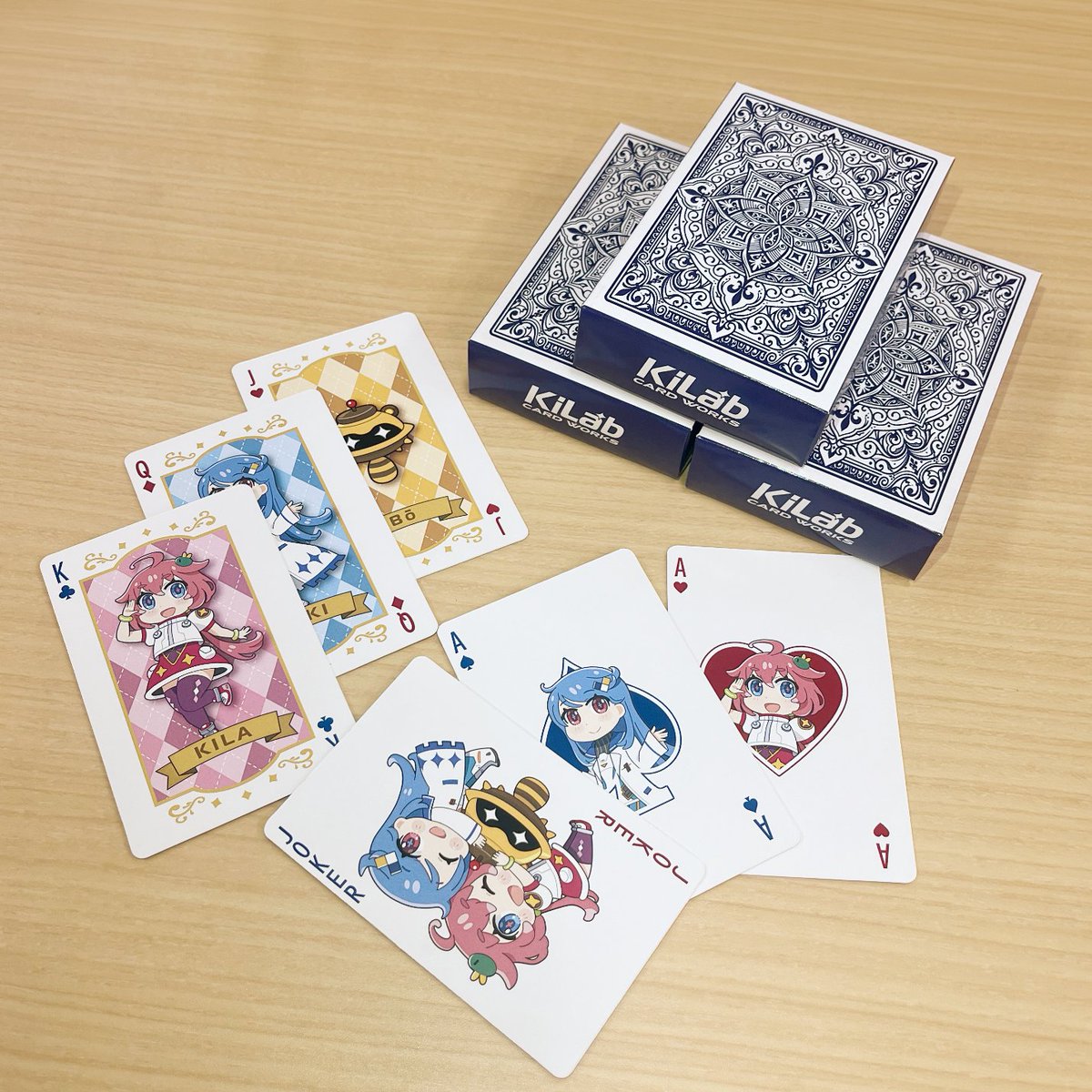 KiLabCARDWORKS's tweet photo. こんにちは【キラボカードワークス】です！
オリジナルトランプが作れちゃう！🃏✨
カードだけじゃなく、パッケージまで自由にデザインできるから、世界にひとつだけの特別なトランプに。
あなただけの"唯一無二"のトランプを作ってみませんか？
#オリジナルトランプ #オリジナルグッズ #カード制作 https://t.co/ruViWWr0rs