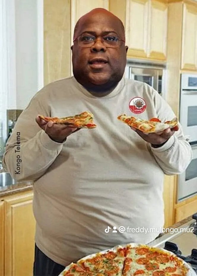 MukenaEngage's tweet photo. PÂTISSIER PIZZAIOLO : MAKIERO 1er, LE JOUFFLU MABUNDI FATSHI KANIKI A ENFARINÉ LA CENCO, L’ECC ET LE C64 ! https://t.co/CGuQtBD9S3 https://t.co/mxE85lakPm