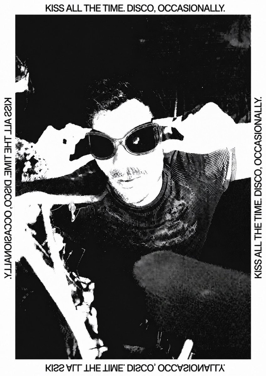 HellaBabe's tweet photo. Gente kk tá aqui a arte do pôster pra quem quiser, só mandar rodar no papel holográfico 

Pfv não peçam pra me seguir mais no insta kkkkkkkk

Quem imprimir me manda que eu quero verrrr https://t.co/dfQteKOoYq