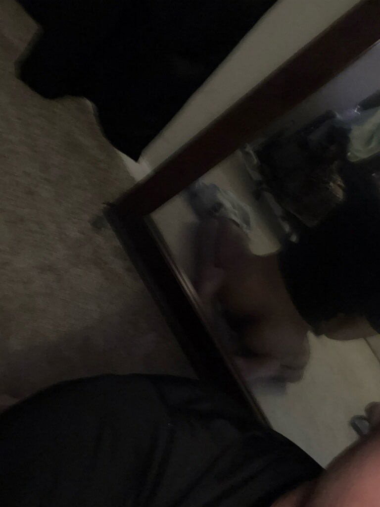 anonymouschad_'s tweet photo. #lightskin #gay #bottom #teen #feet #ass https://t.co/touYwt8UyE