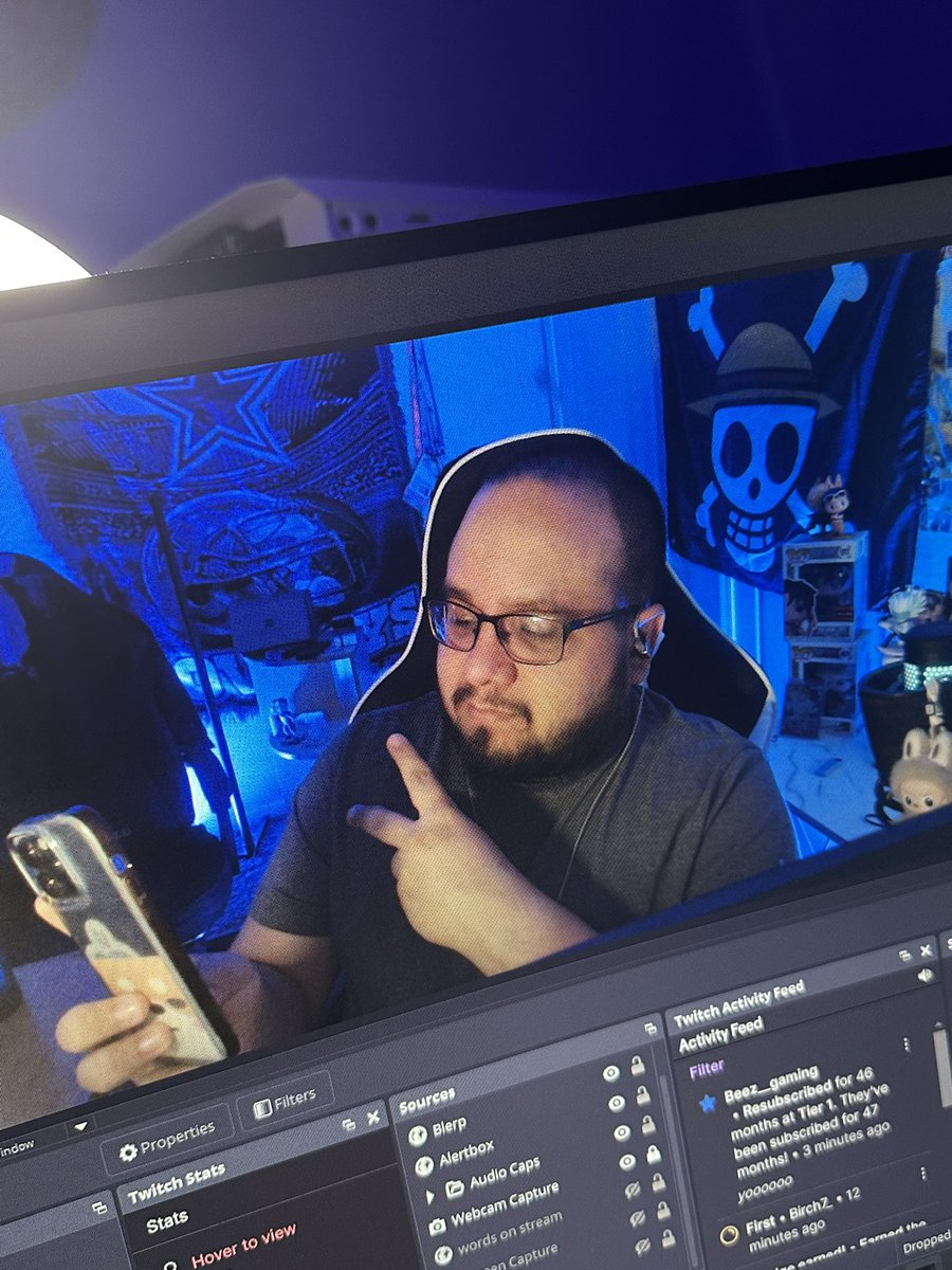 xElChoji's tweet photo. Back posting on twitter again! Live with @Beez__Gaming with shift at midnight! https://t.co/oBoELPaGEj