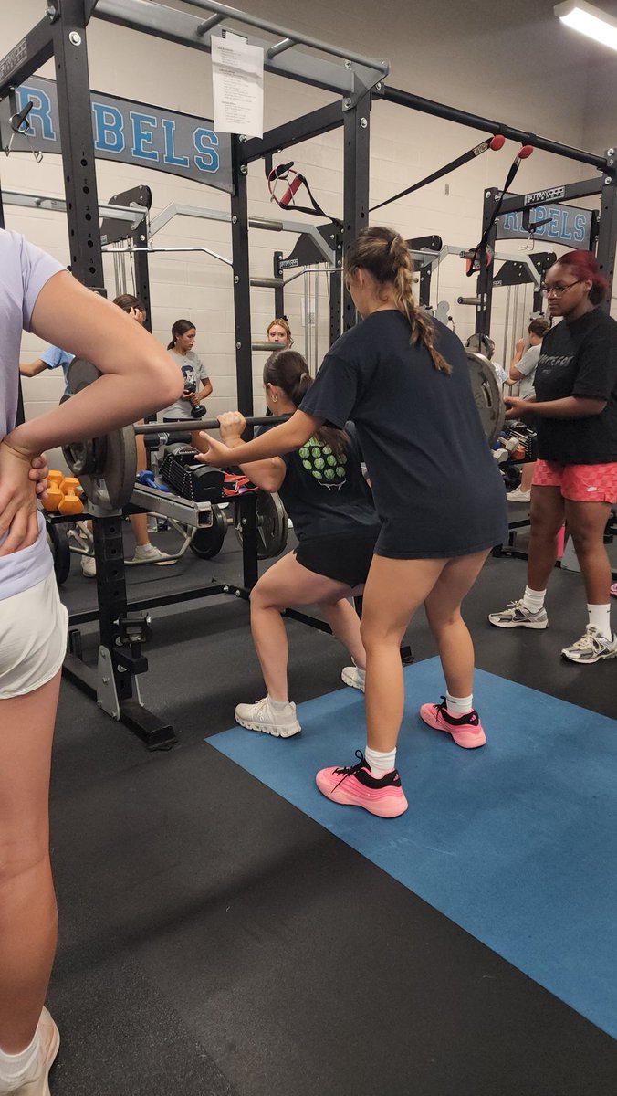 SouthRebelsSB's tweet photo. Dedication. Determination. Belief.
Lady Rebels setting the off-season tone in the weight room every morning.
#GoRebels #TEAMFAMILY #AlwaysBelieve @southathletics https://t.co/SeCjSxS2BC