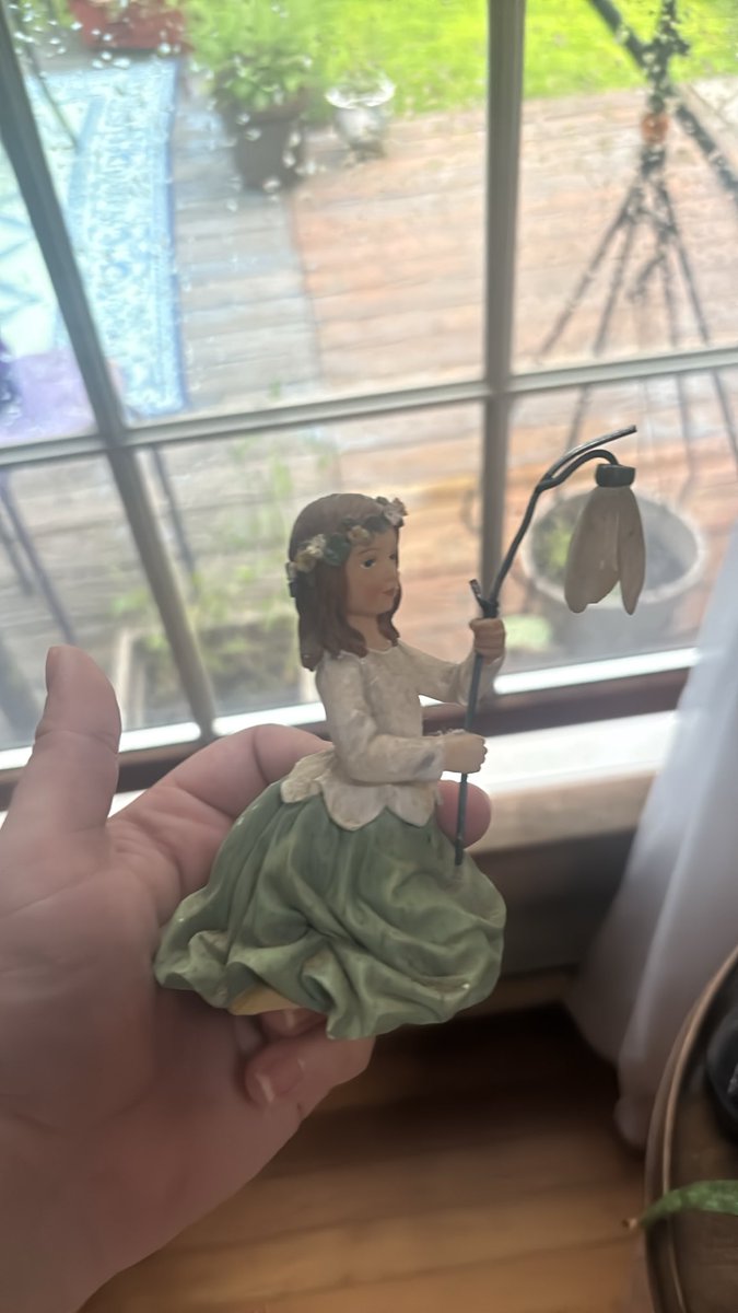 mason_rainey's tweet photo. My sister used to collect these fairy figurines when we were younger but when I was a child literally like 4 or 5 years old I was possessed by the devil and ripped all their wings off for literally no reason at all #sorry #possessedasachild https://t.co/xHaFzgnQZw