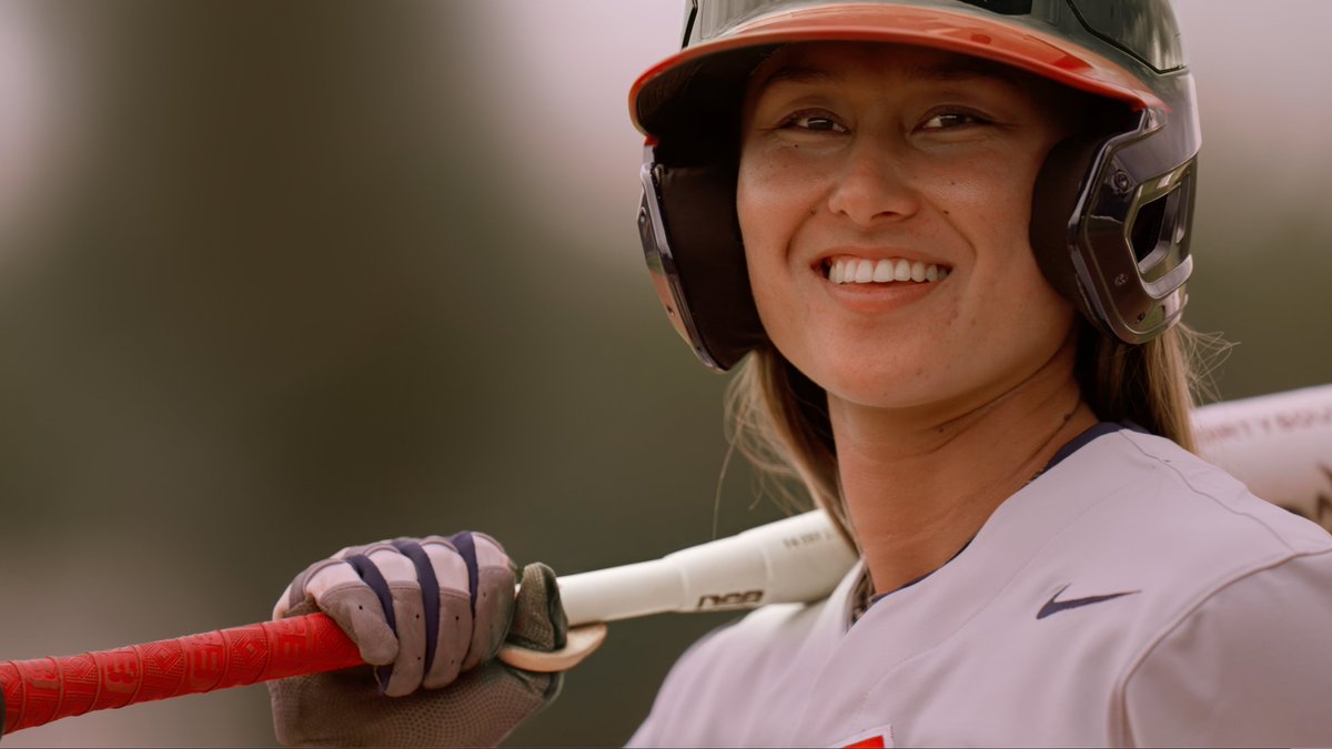 SHBH_Official's tweet photo. Kelsie Whitmore is one of the biggest names in women’s baseball. From representing Team USA on the international stage to taking the field with the Savannah Bananas, Whitmore has built a career defined by talent, resilience, and a passion for growing the game. 

📸: @jeanfruth https://t.co/5DBnNd6ypx