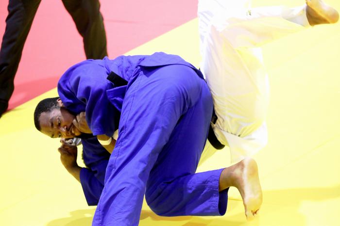 Granma_Digital's tweet photo. 🥋✊ǀ La selección antillana dominó el medallero general por países con seis coronas y cuatro bronces en el judo.
Los detalles aquí: ⤵️
https://t.co/Ezzu98LsBL https://t.co/fx2UsBxdJA