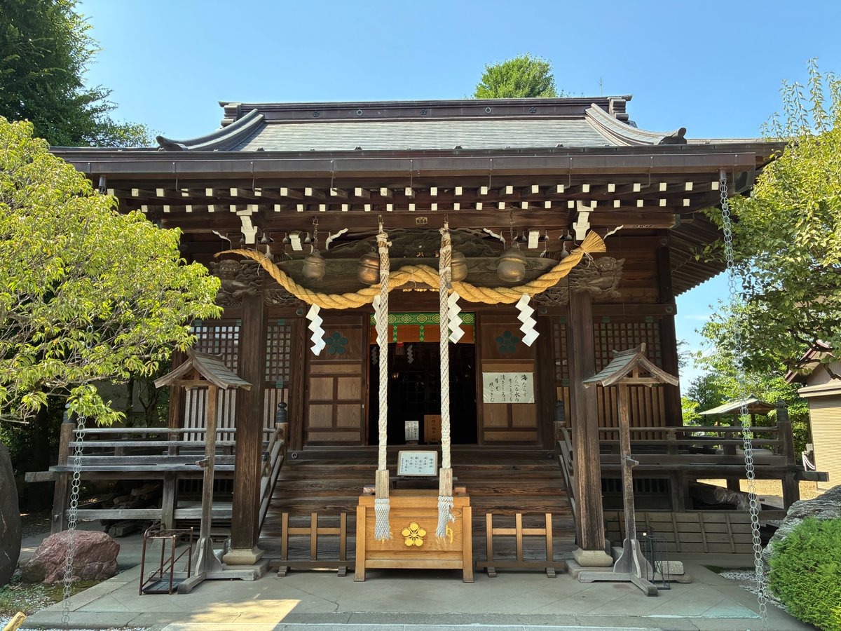 hikozard's tweet photo. 夏詣シリーズ　第◯弾！
夏いですねぇ、いや、暑いですねー。
今回は、菅原道真公を祀った「北野神社」です。
↓
https://t.co/ThidxC9nsr北野神社（練馬区東大泉）に参拝/

#北野神社　#御朱印　#菅原道真　#学問の神様 https://t.co/8CRVKAsek8