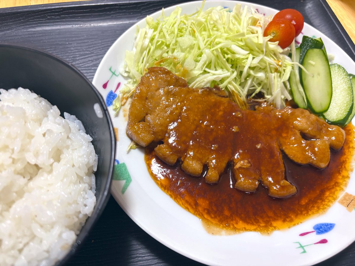 uruha824_sub's tweet photo. おゆはんたち🍚 https://t.co/LEQt8yPaaB
