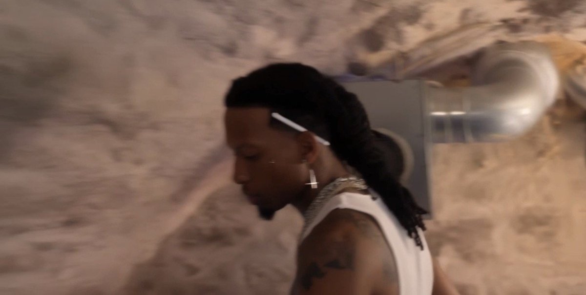tungtunggodnews's tweet photo. Playboi Carti cave sessions (2023) https://t.co/rZ9Q7Tashs