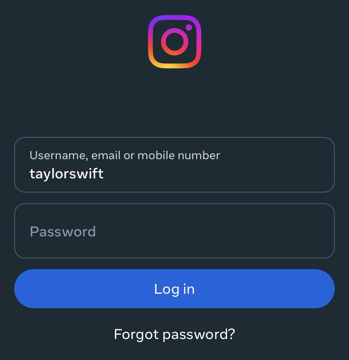 Taylors_Archive's tweet photo. What’s her password I need to post the wedding photos myself 😭 https://t.co/F6czcGncl6