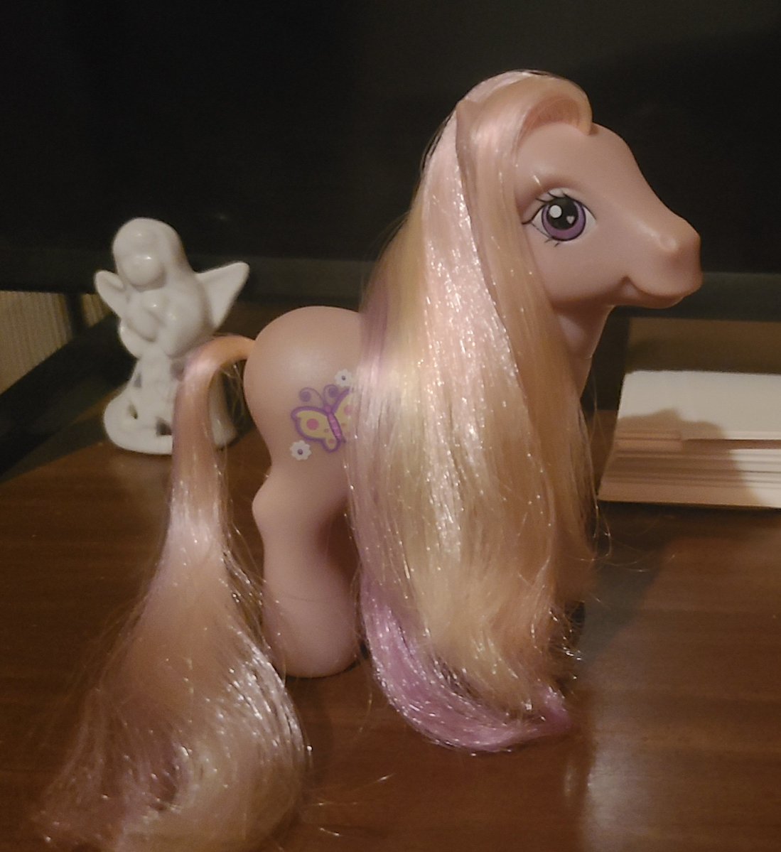 pixiepegasus's tweet photo. almost all their hair is messed up i need to style them again its been a while https://t.co/OQ3qcYf193