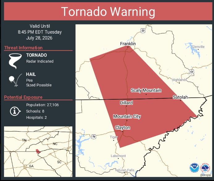 Daviddakuma's tweet photo. Tornado Warning including Franklin NC, Clayton GA and  Mountain City GA until 8:45 PM EDT https://t.co/JH9QOjKkL5