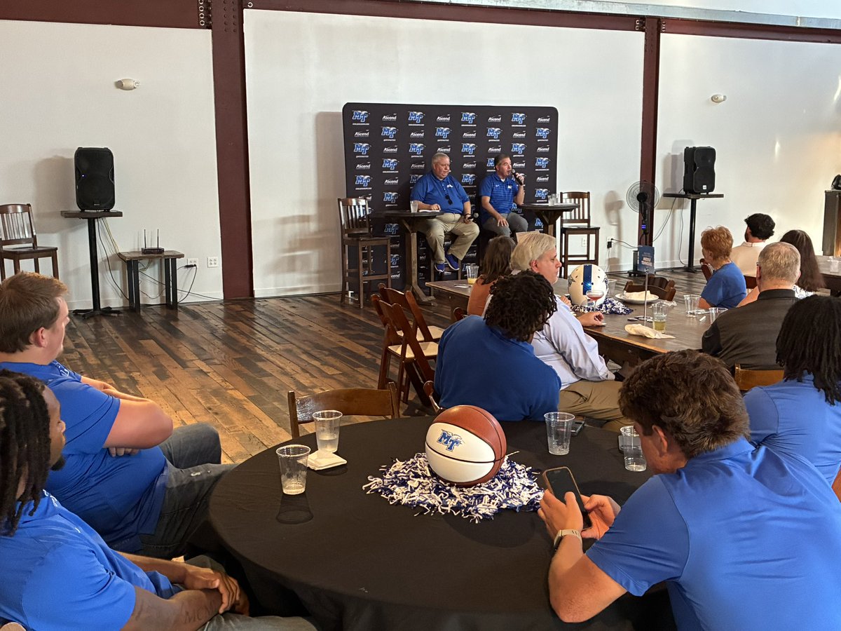 ldeleon5's tweet photo. Great event in Nashville for our 6th annual Blue Raider Blitz! Loved hearing from our @mtathletics student-athletes &amp; head coaches. Three more stops to go this week! #BLUEnited #LetsGoBlue https://t.co/BcXzdRKHkn