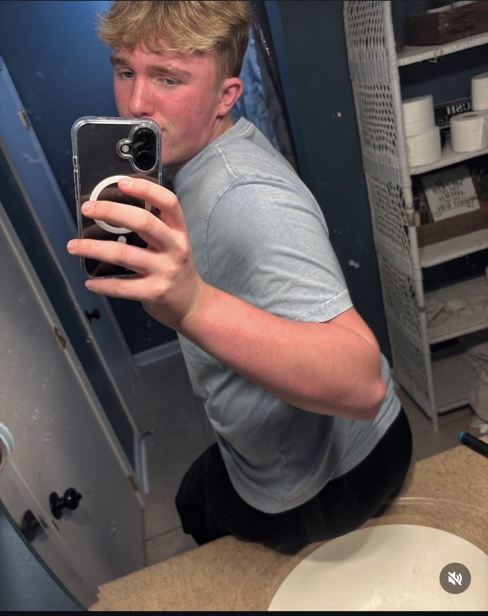RBalan991's tweet photo. @BarstoolEastern  stfu with yall faggot ass https://t.co/CO0iIF0LLI