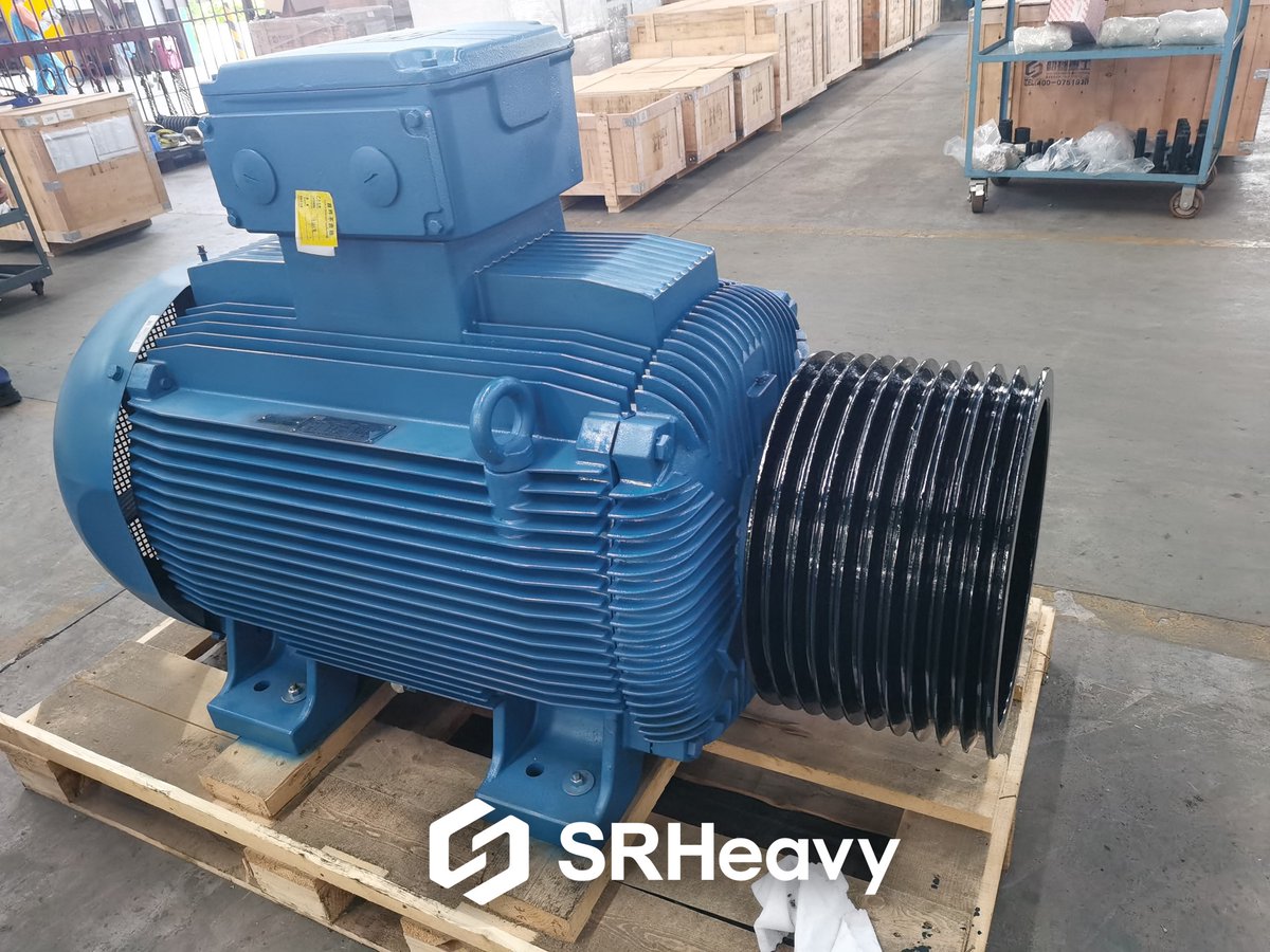 ShaoruiHeavy's tweet photo. The original Symons® technology has been invented since 1920s, which is very old. This legendary and robust cone crusher is available from our SRHeavy offering.
Check out another brand new SC220 cone crusher just been delivered to South Africa! 
#SRHeavy #ConeCrusher #SouthAfrica https://t.co/stuhorNys1