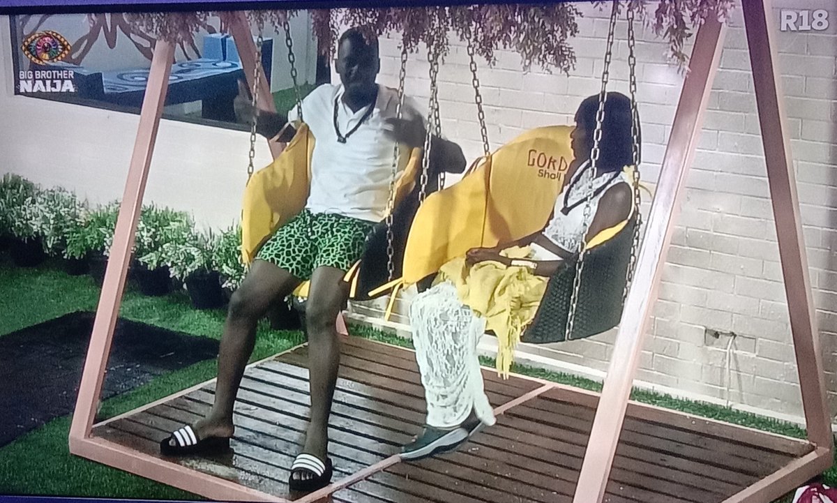 cvonnnn's tweet photo. Talking about your ex to your potential girlfriend

Gerrad: she was a good woman. I post stories and we laugh about it.

#BBNaija https://t.co/O4QDBNrr5D