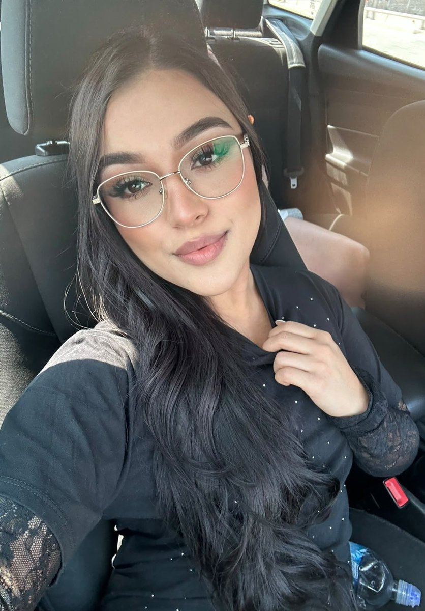 busta769's tweet photo. Las mejores historias empiezan con un simple “hola”. ¿Te atreves? 💌
#Querétaro #Qro #Conóceme #ModelLife https://t.co/3rMlY52gfg
