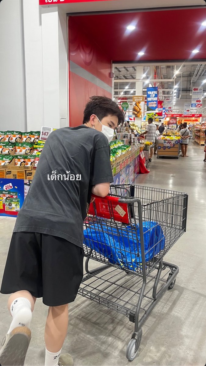 kimtaeOpas's tweet photo. รูปที่ลงเอง                             รูปที่ม๊าลง
ฮรี่น่ารักจังเลยม๊าบอกเด้กน้อย💭👦🏻 https://t.co/14UxU1Jlxt