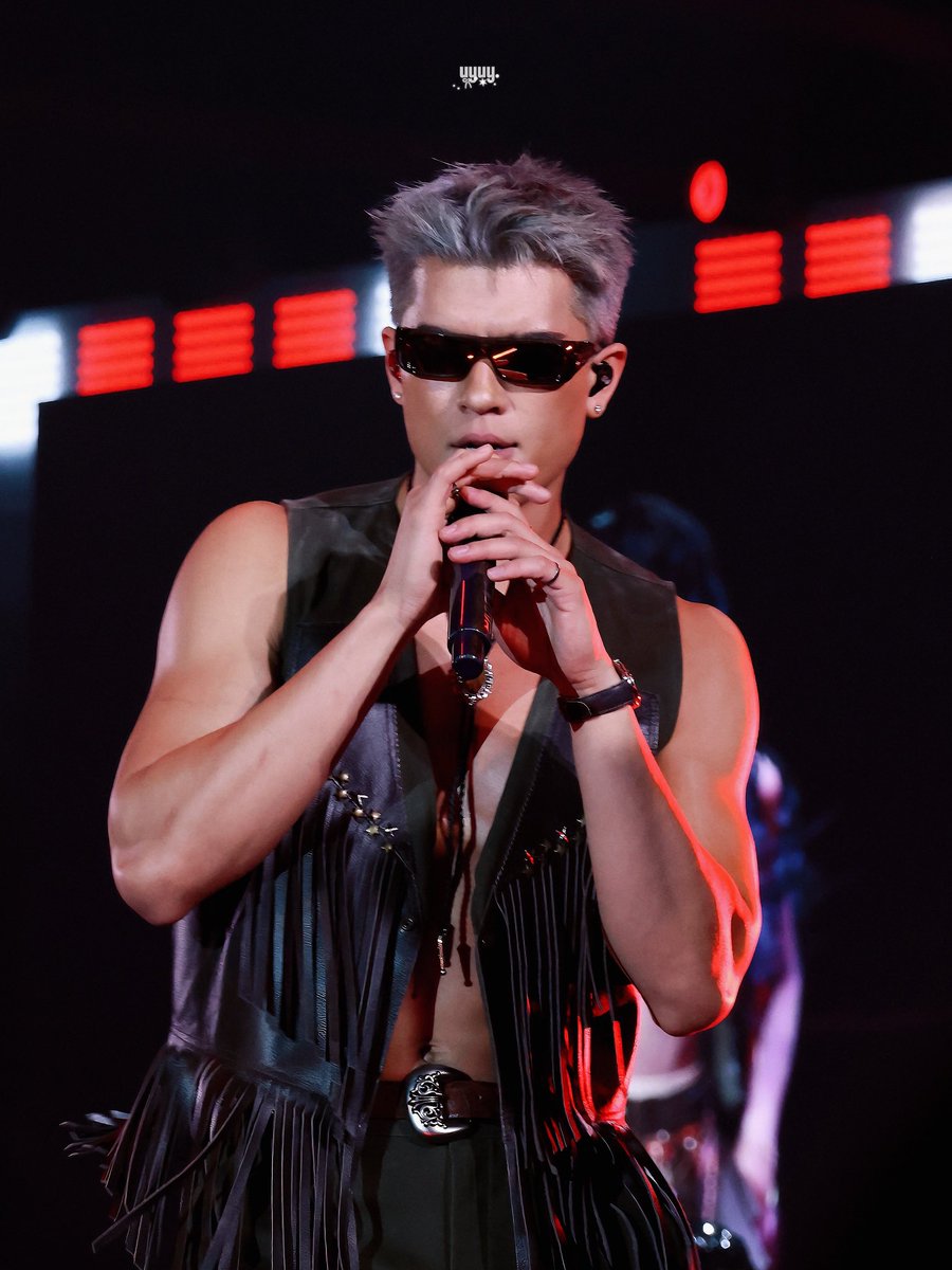 uyuygnim's tweet photo. Can’t sleep 

#JossGawinConcert https://t.co/XHvDHB4JI5