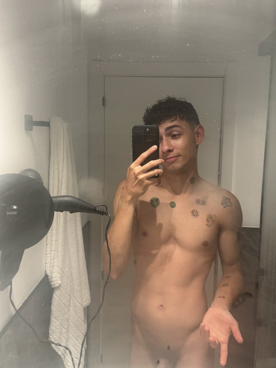 ProxOut's tweet photo. After Ferxxo 🫟 https://t.co/Z7N7zD0PxR