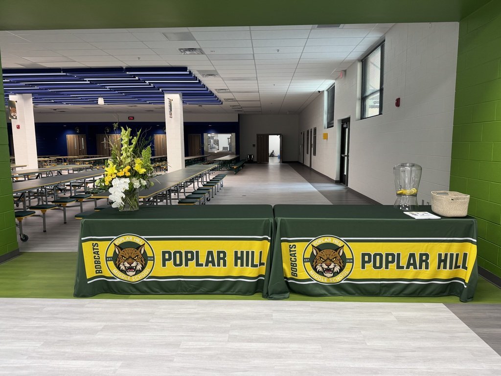 PHMS_Bobcats's tweet photo. Special shout out to @MurfreesboroFlowerShop for providing us with such gorgeous arrangements for our Dedication Ceremony! We are so appreciative of your support and look forward to working with you again! https://t.co/T3YoMAUFsQ