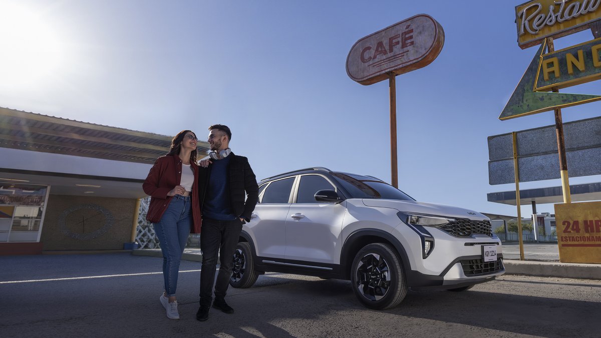 KiaMexico's tweet photo. Hecha para moverte por la ciudad como vives: a tu manera.

#KiaSonet

Cotízala hoy 👉 https://t.co/AUrBOl0jJ6 https://t.co/vozL4SvhPf