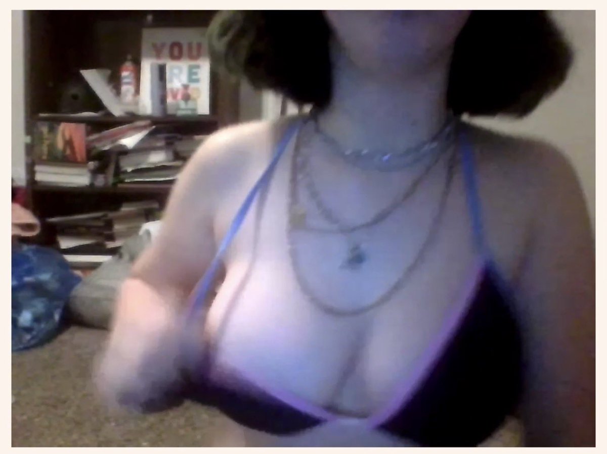 facelessboy18's tweet photo. New anxious panda vid $25 (negotiable) venmo only https://t.co/JYiOBpEJrZ