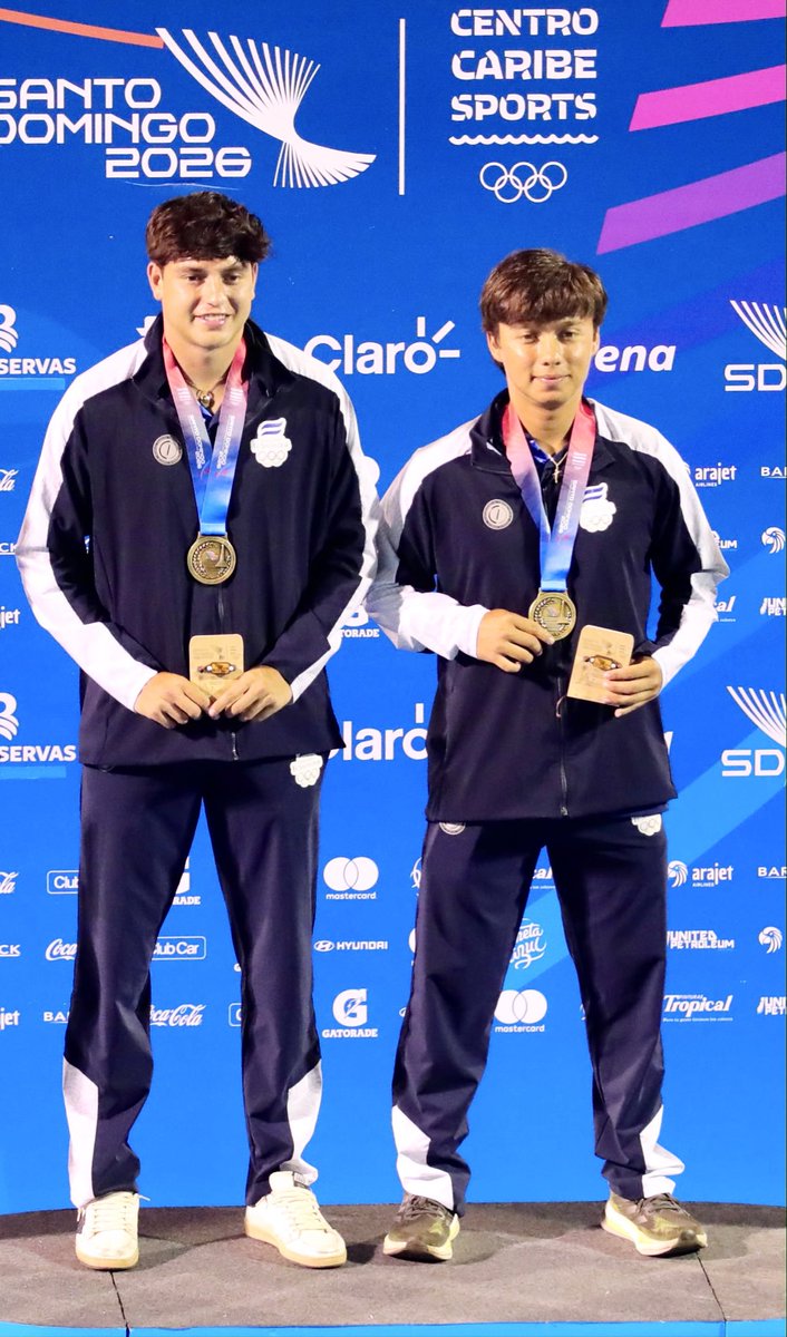 indeselsalvador's tweet photo. ¡César y Diego ya tienen su oro! 

#SantoDomingo2026s | César Cruz y Diego Durán, atletas del Programa Esfuerzo y Gloria, lucen la medalla de oro que conquistaron en los dobles masculinos del tenis de los XXV Juegos Centroamericanos y del Caribe Santo Domingo 2026.

#ConstruyendoElCamino